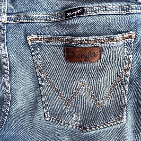 Wrangler Y2K Distressed Denim Jorts Cut-Off Bermuda Jean Shorts - Picture 7 of 16